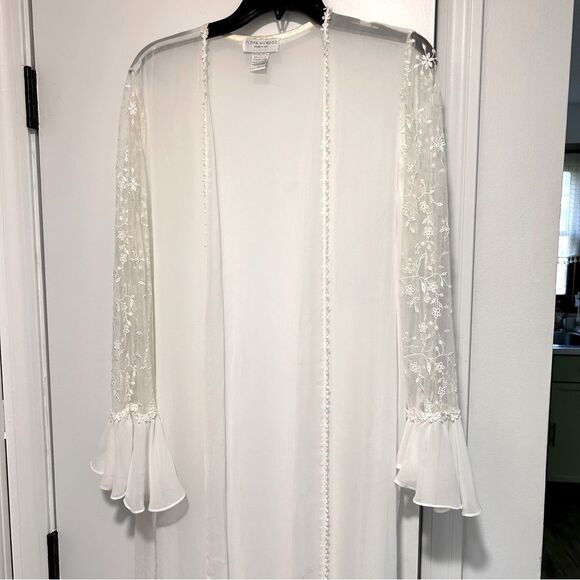 Flora Nikrooz Other - Flora Nikrooz Long Sheer Robe Lace Detail Bell Sleeves Nightgown floor length